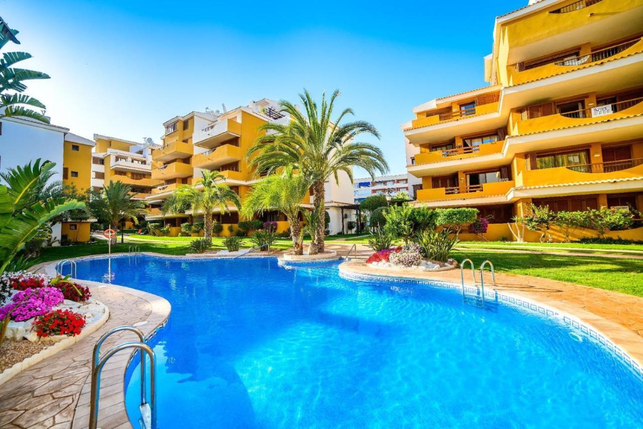 La Entrada Beach Club Torrevieja Ngoại thất bức ảnh