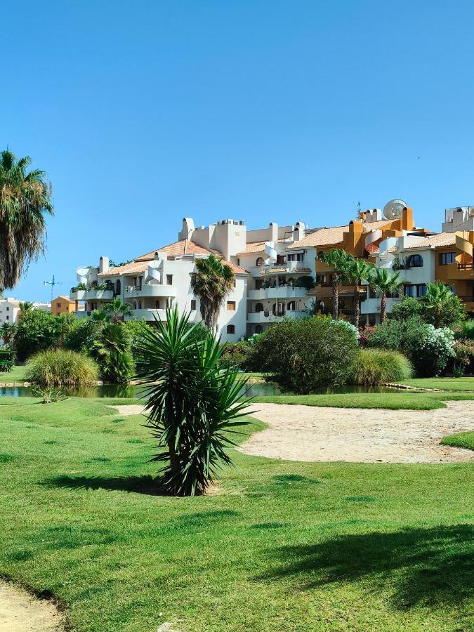 La Entrada Beach Club Torrevieja Ngoại thất bức ảnh